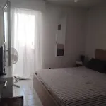 Appartement T3 Avec Piscine Et Proche De La 5mns A Pied *