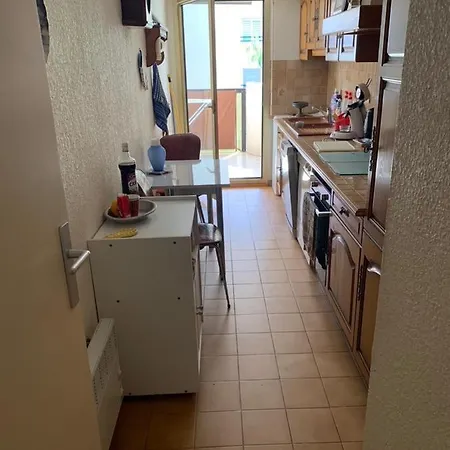 Apartman T3 Avec Piscine Et Proche De La 5mns A Pied *